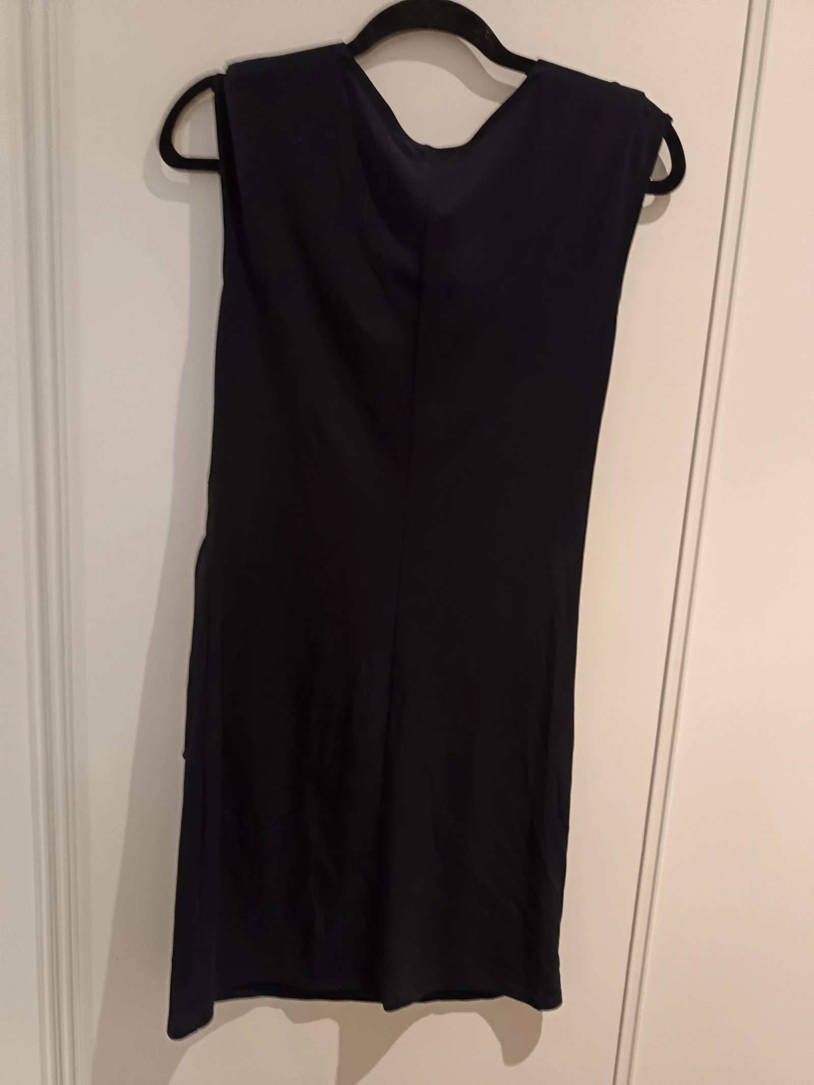 Vestido preto drapeado RIU Paris Tamanho 36 Excelente estado como novo – photo 5
